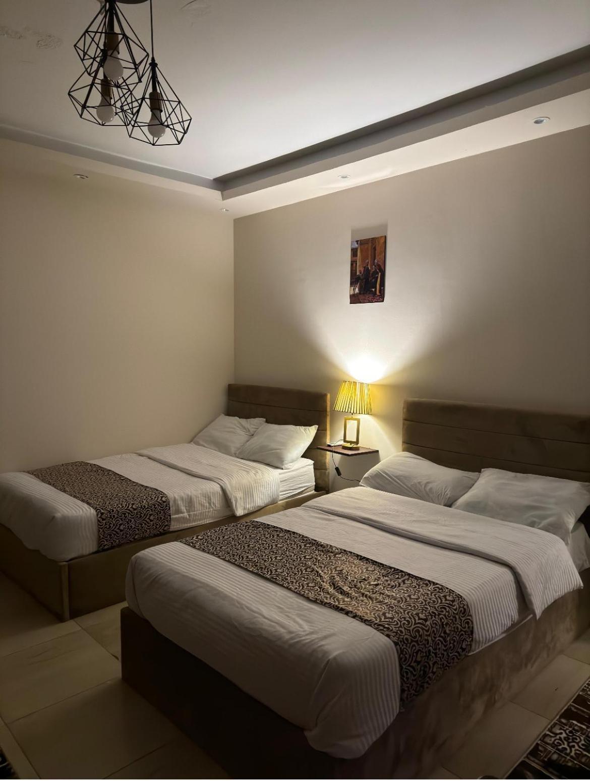 Hur Pyramids Land Inn Kafrat al Jabal Luaran gambar